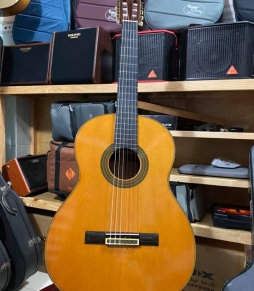 Đàn Guitar Secondhand Yamaha C300