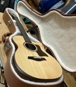 Đàn Guitar Custom Acoustic Mahogany - EQ Mig B12 kèm case